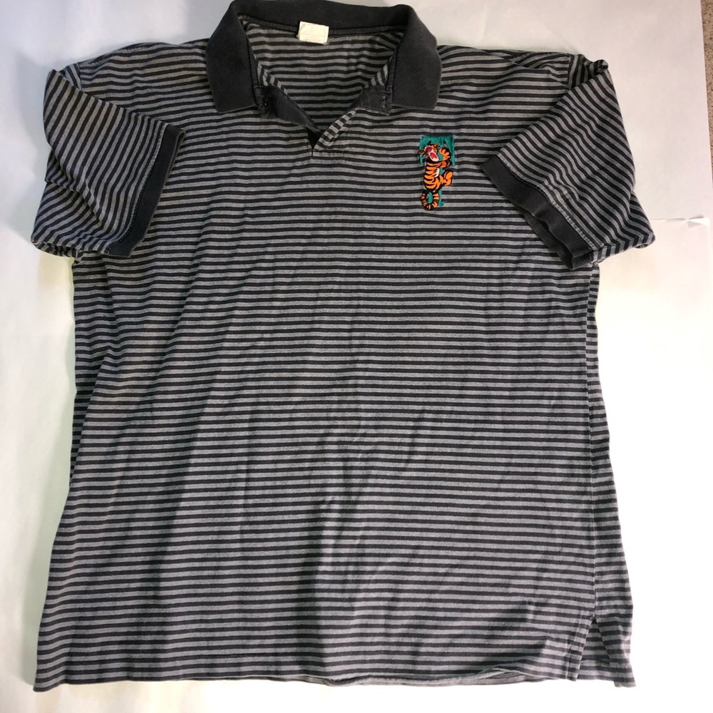 Vintage tigger collared shirt 🏌️‍♂️⛳️